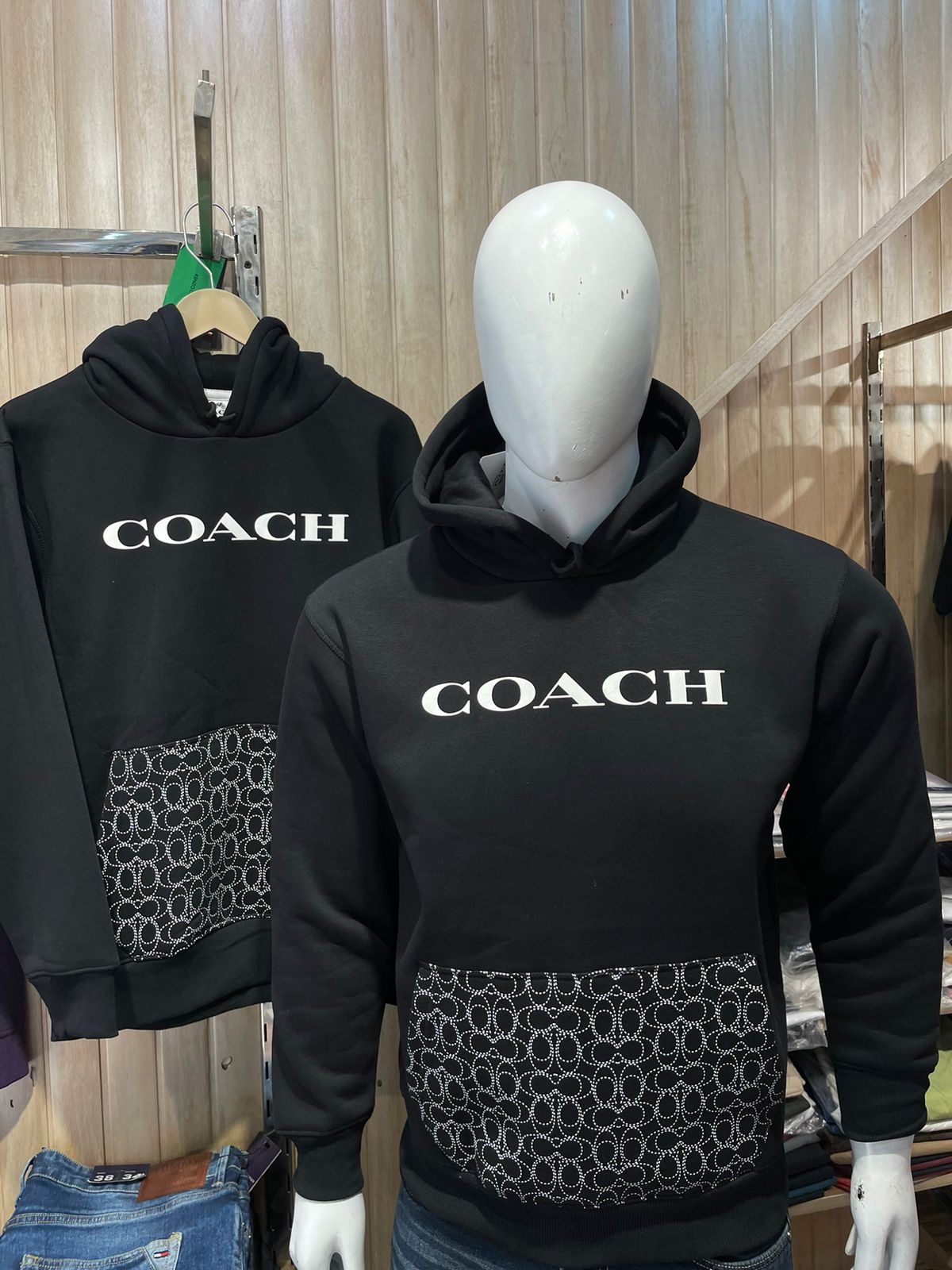 HOODIE : COACH HOODIE BLACK WHITE